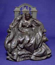 1936P548 Model For Statue Of Queen Victoria At Winchester