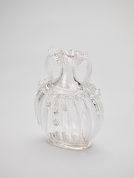 1885M1237 Vase
