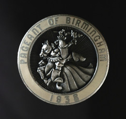 1983N68 Commemorative Badge