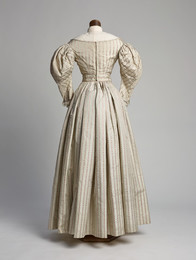 1952M29 Woman's Dress
