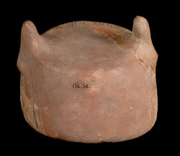 1954A156 Neolithic Pot Lid