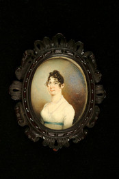 1933P339 Miniature Portrait of a Lady