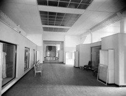 Industrial Gallery 11 12 1950 2