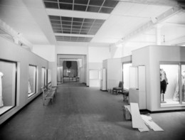 Industrial Gallery 15 12 1950